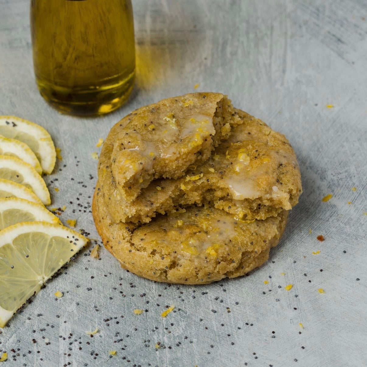 Box of 2 Organic Glazed Lemon & Poppyseed Extra Virgin Olive Oil Cookies